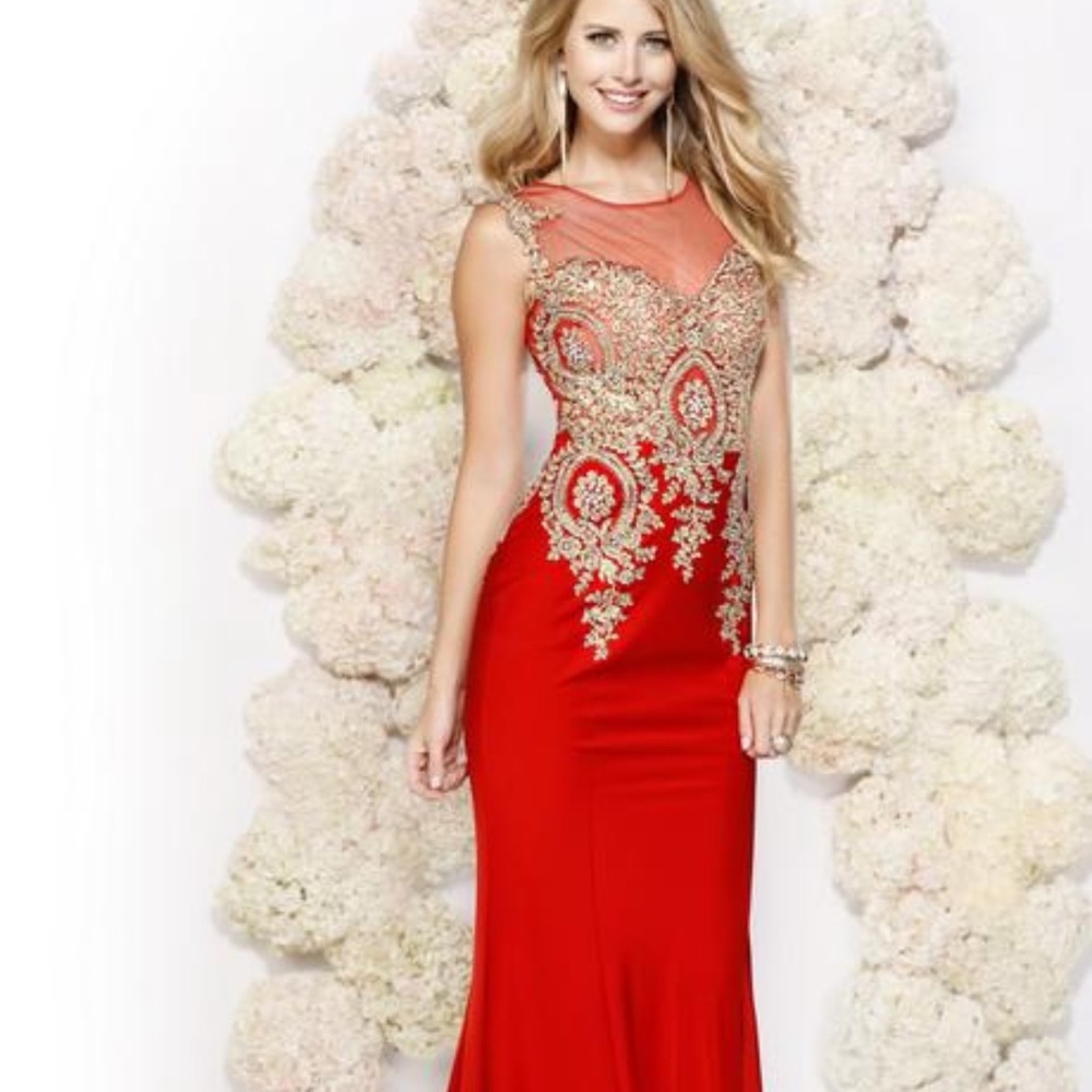 Shall K 3912 size 2 worn once.